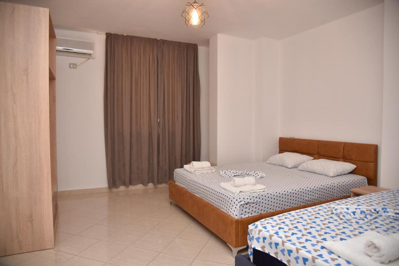Flowers Apartments Golem  Εξωτερικό φωτογραφία