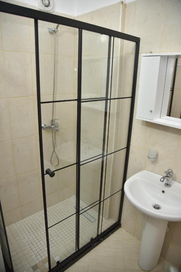 Flowers Apartments Golem  Εξωτερικό φωτογραφία