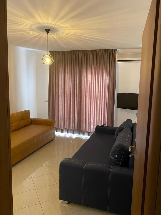 Flowers Apartments Golem  Εξωτερικό φωτογραφία