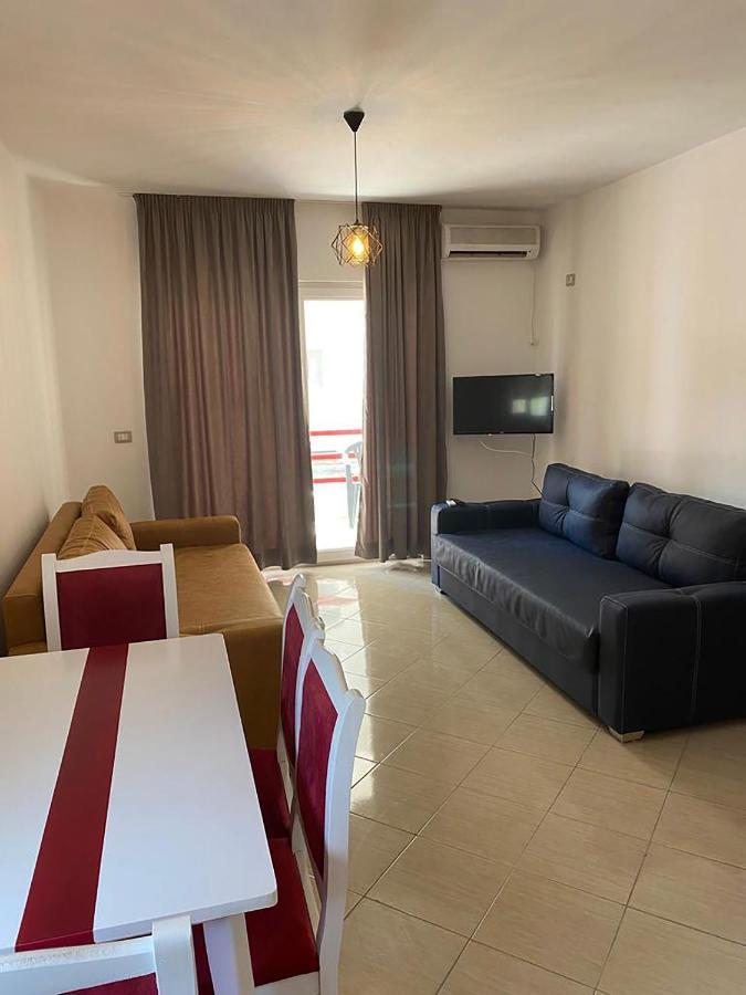 Flowers Apartments Golem  Εξωτερικό φωτογραφία