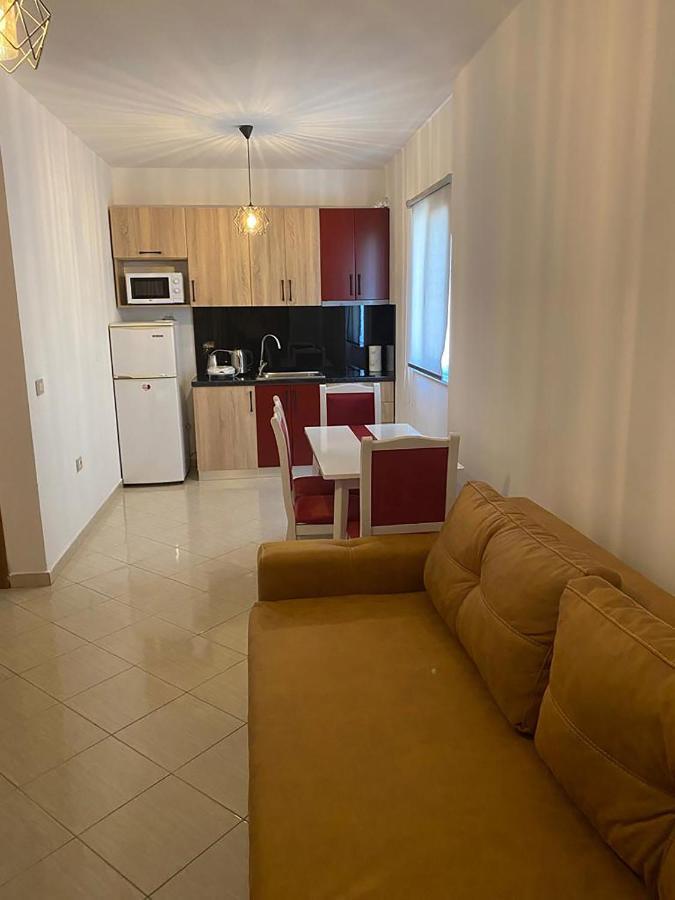 Flowers Apartments Golem  Εξωτερικό φωτογραφία