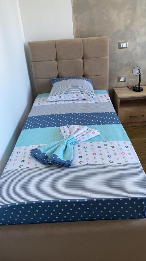Flowers Apartments Golem  Εξωτερικό φωτογραφία